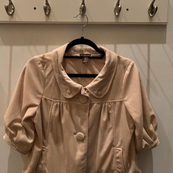 coco and chase beige short sleeve jacket - Picture 1 of 3